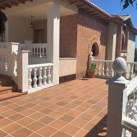 Villa Stunning 4 Bedroom Villa With Private Pool